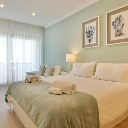 Sea Lovers - Sea Front - Appartement Monte Gordo